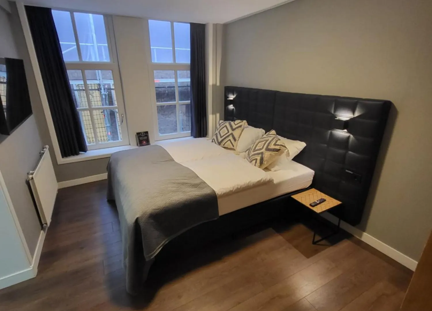 Hotel Broer & Zus L'Aia 0*,